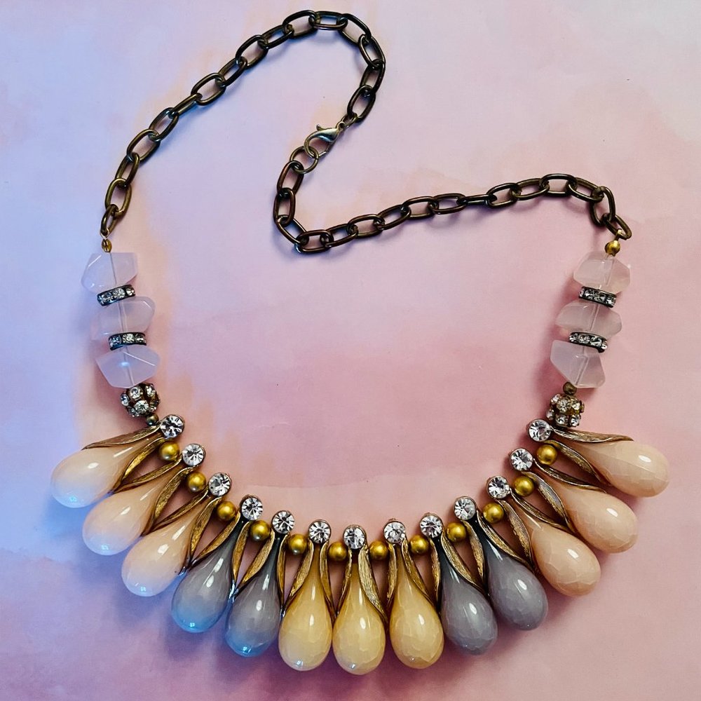 Anthropologie Blush Lilac Beige Gold Teardrop Crystal Chunky Statement Necklace